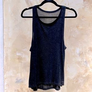 AR-33 “Sway Tank” sparkly black workout tank size small